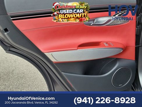 Used 2022 Genesis GV70 2.5T w/ Sport Prestige Package AWD/4WD image 16