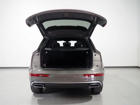 Used 2023 Audi Q5 2.0T Premium Plus w/ S Line w/ Premium Plus Package AWD/4WD image 45