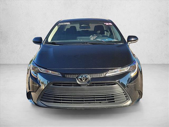 Used 2025 Toyota Corolla LE FWD image 2