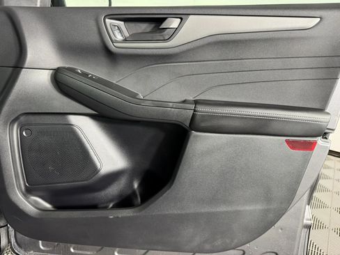 Used 2025 Ford Escape Active FWD image 38