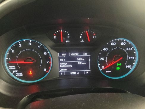 Used 2023 Chevrolet Malibu LT FWD image 23