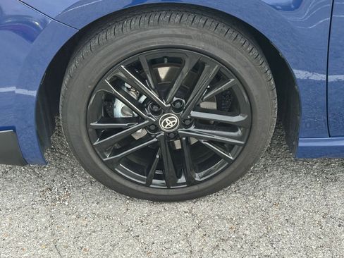 Used 2025 Toyota Camry SE image 30