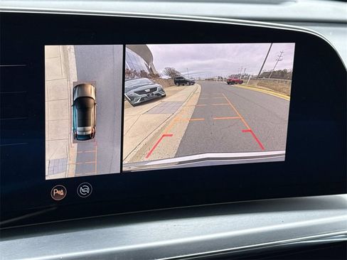 Used 2025 Cadillac Lyriq Luxury w/ LPO, Floor Liner Package image 23