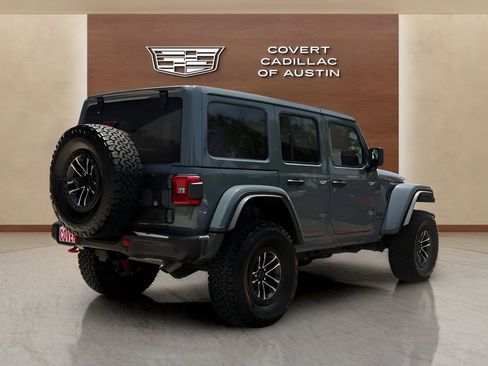 Used 2024 Jeep Wrangler Unlimited Rubicon AWD/4WD image 4