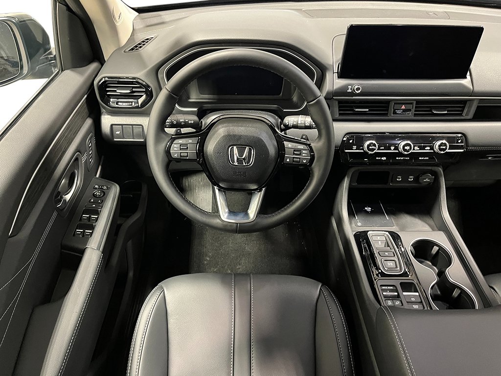 New 2026 Honda Pilot Touring image 18