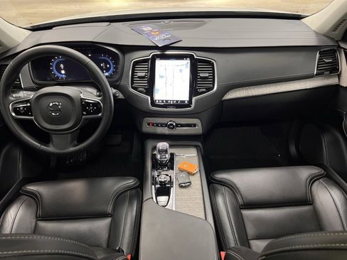 Used 2024 Volvo XC90 B6 Ultimate w/ Protection Package Premier image 2