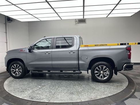 Certified 2021 Chevrolet Silverado 1500 LT AWD/4WD image 6