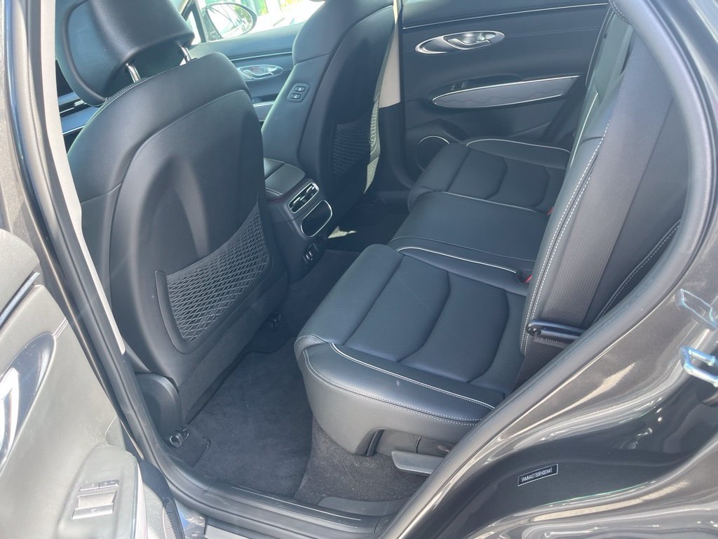 Used 2024 Genesis GV70 2.5T w/ Advanced Package AWD/4WD image 4
