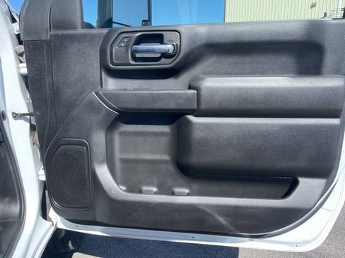 Used 2022 GMC Sierra 2500 Pro w/ Convenience Package image 13