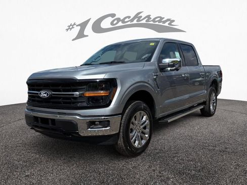 New 2025 Ford F150 XLT w/ Equipment Group 302A MID image 3