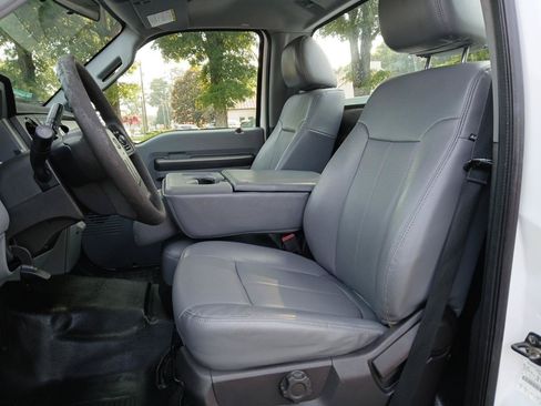 Used 2016 Ford F250 XL RWD image 16