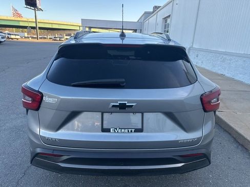 Used 2025 Chevrolet Trax ACTIV w/ Driver Confidence Package image 14