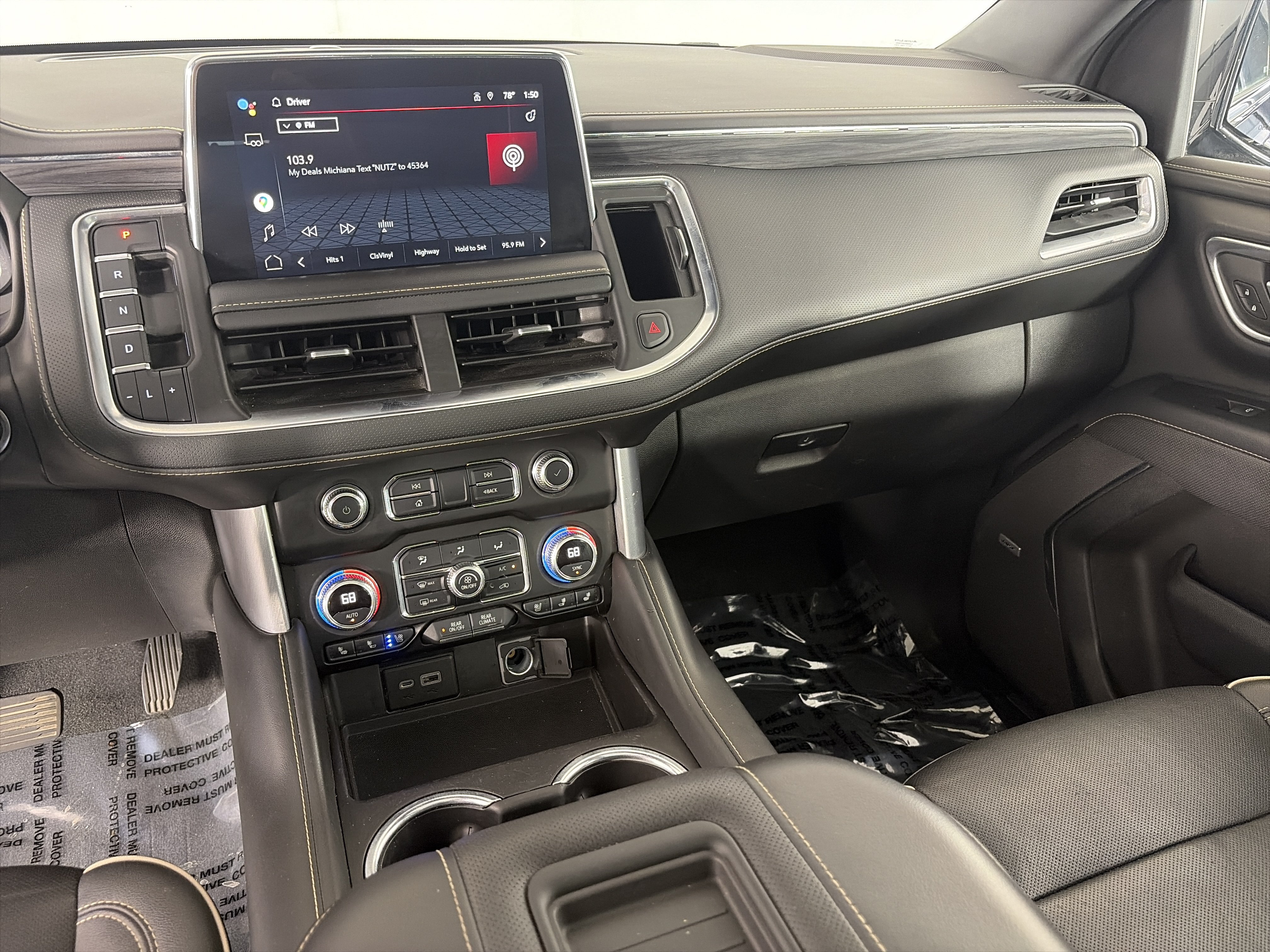 Used 2022 GMC Yukon SLT AWD/4WD image 4