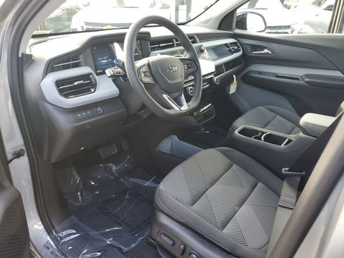 New 2027 Chevrolet Bolt LT image 17