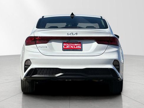 Used 2022 Kia Forte LXS image 5