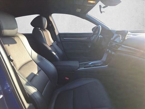 Used 2022 Honda Accord Sport image 25