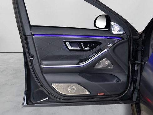 Used 2024 Mercedes-Benz S 63 AMG S image 19