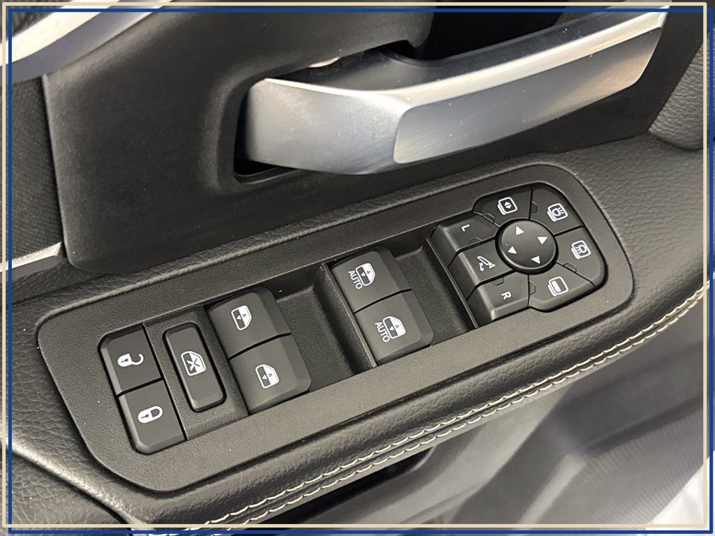 Certified 2026 RAM 2500 Big Horn AWD/4WD image 32