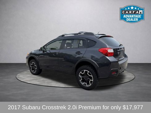 Used 2017 Subaru Crosstrek 2.0i Premium w/ Moonroof Package AWD/4WD image 5