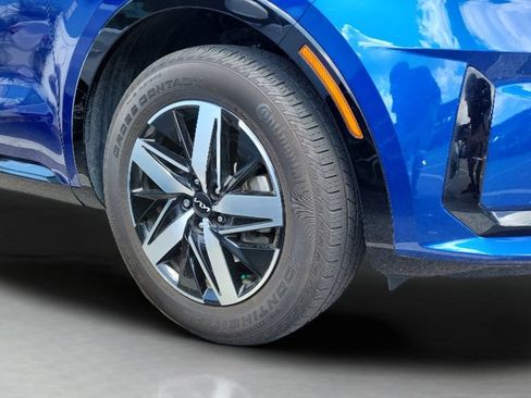 Used 2023 Kia Sorento S FWD image 9