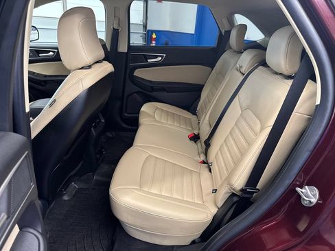 Used 2021 Ford Edge SEL w/ Convenience Package AWD/4WD image 25