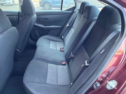 Used 2024 Nissan Sentra SV FWD image 10