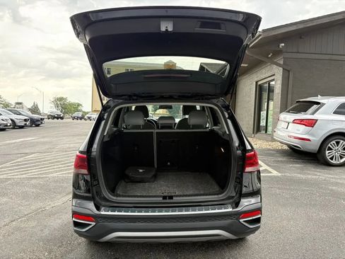 Used 2022 Volkswagen Taos SE AWD/4WD image 10