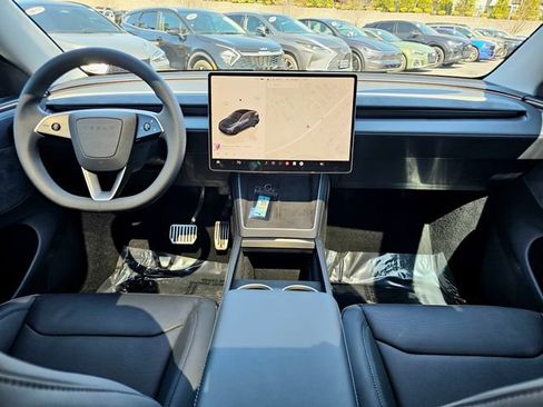 Used 2026 Tesla Model Y Premium image 23