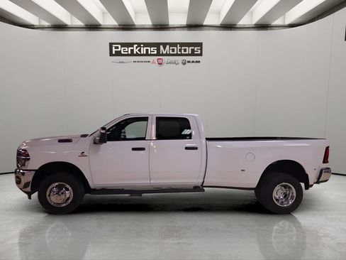 New 2026 RAM 3500 Tradesman AWD/4WD image 2