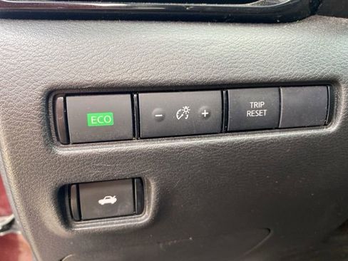 Used 2021 Nissan Sentra SV image 20