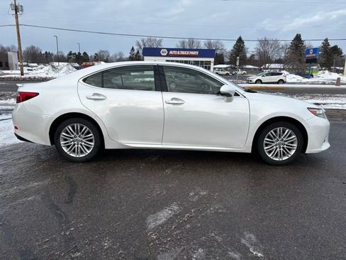 Used 2014 Lexus ES 350 w/ Luxury Package image 8