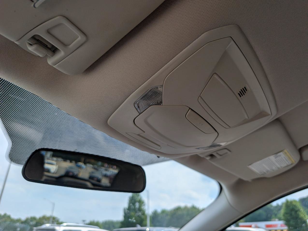 Used 2017 Ford Escape SE FWD image 26
