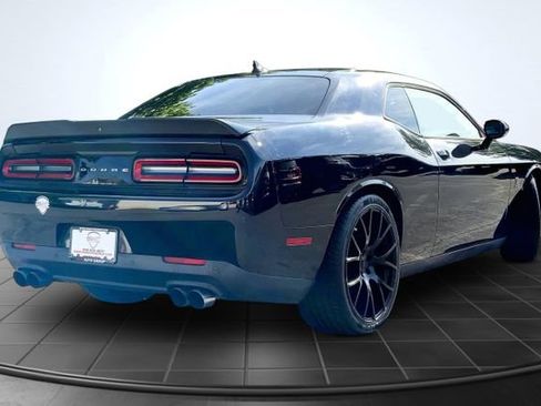Used 2019 Dodge Challenger R/T Scat Pack w/ 1320 Drag Pack RWD image 11