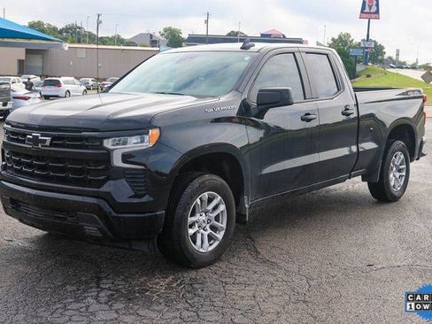 Used 2024 Chevrolet Silverado 1500 RST AWD/4WD image 3