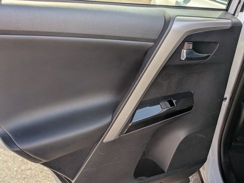 Used 2016 Toyota RAV4 Limited image 26