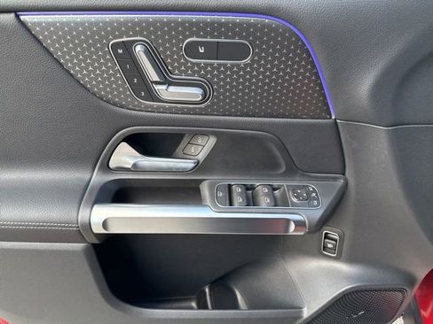 New 2026 Mercedes-Benz GLB 250 4MATIC image 22