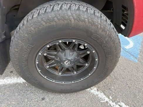 Used 2015 Toyota Tacoma 4x4 Double Cab w/ TRD Off-Road Package image 17