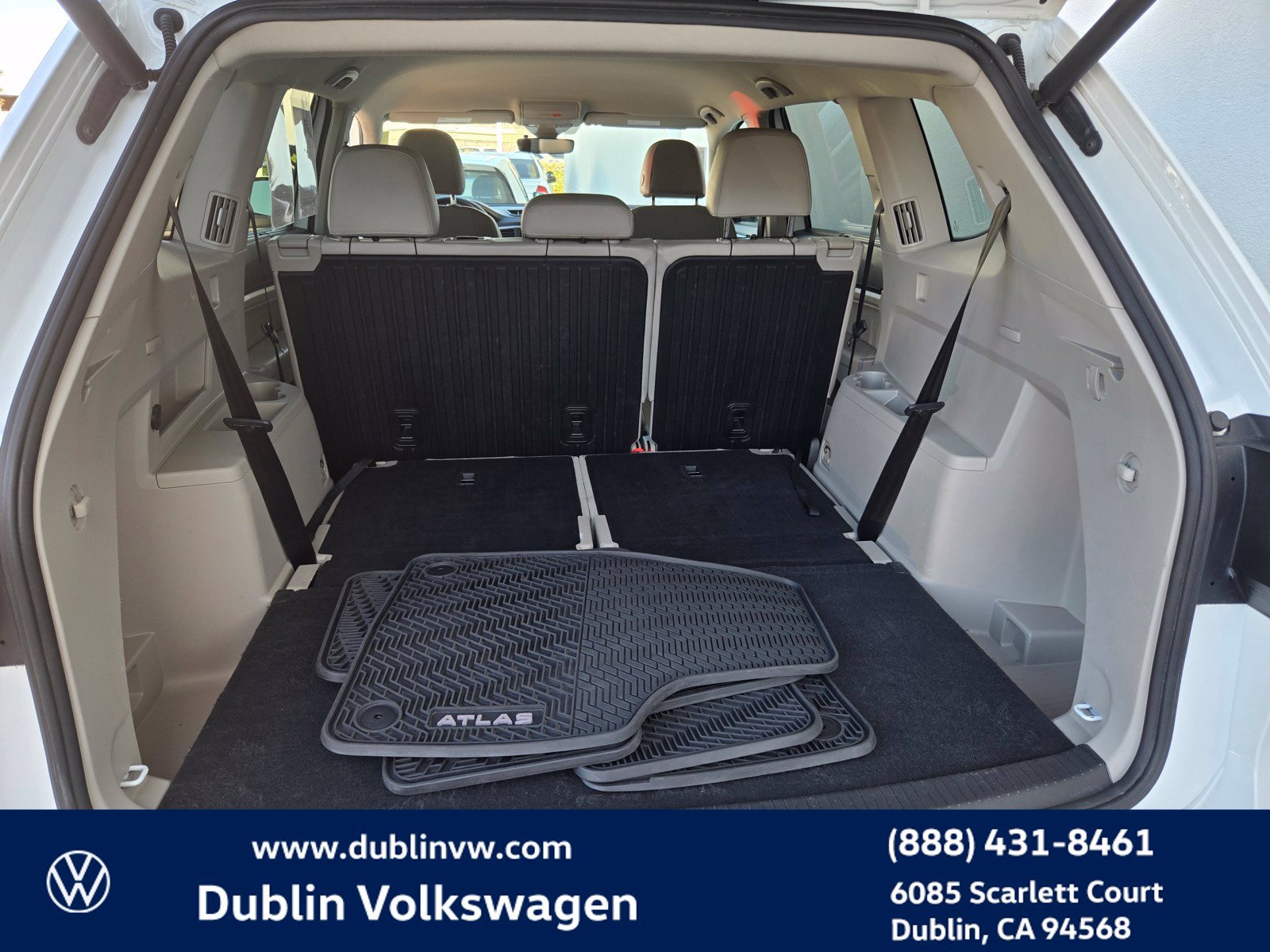 Used 2018 Volkswagen Atlas SE w/ R-Line Package AWD/4WD image 23