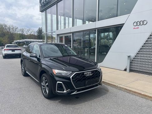 Used 2023 Audi Q5 2.0T Premium Plus AWD/4WD image 2