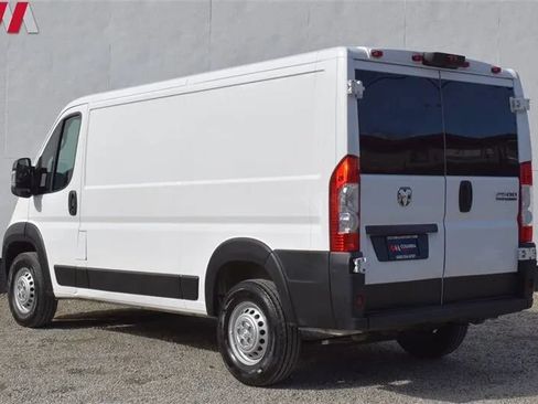 Used 2025 RAM ProMaster 2500 w/ U-Haul Equipment Group FWD image 2
