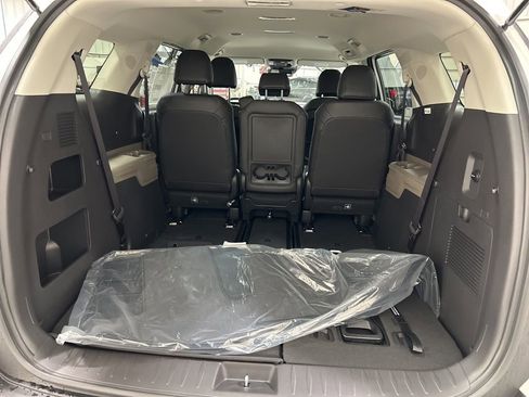 New 2026 Kia Carnival LXS image 26