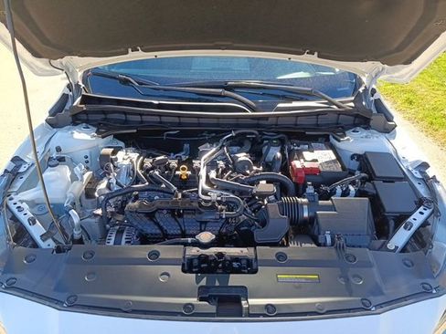 New 2025 Nissan Altima 2.5 SL image 36