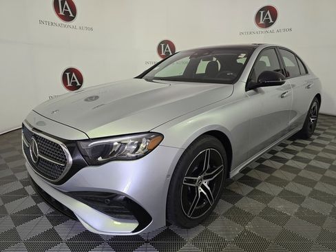 New 2026 Mercedes-Benz E 350 4MATIC Sedan image 5