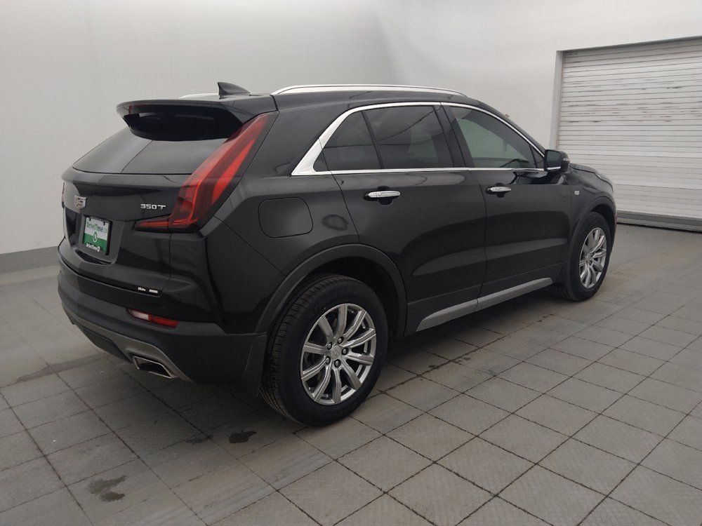 Used 2023 Cadillac XT4 Premium Luxury w/ Technology Package FWD image 10
