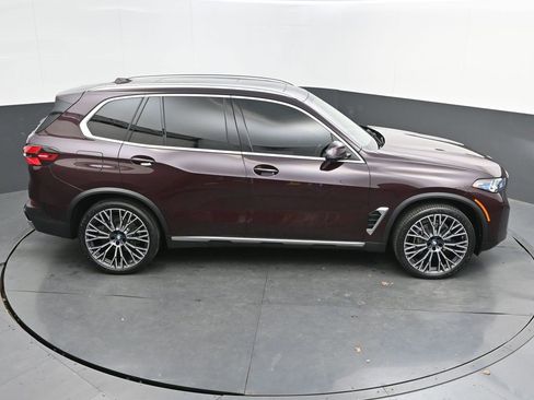 Certified 2024 BMW X5 sDrive40i w/ Premium Package image 45