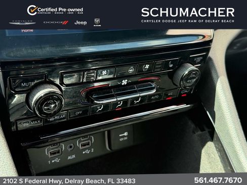 Used 2022 Jeep Grand Cherokee Trailhawk AWD/4WD image 25