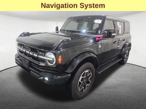 Used 2024 Ford Bronco Outer Banks AWD/4WD image 4