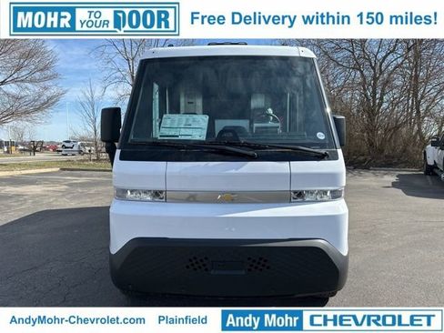 New 2025 Chevrolet Brightdrop 400 image 2