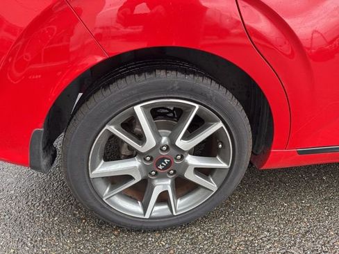 Used 2021 Kia Soul GT-Line image 11