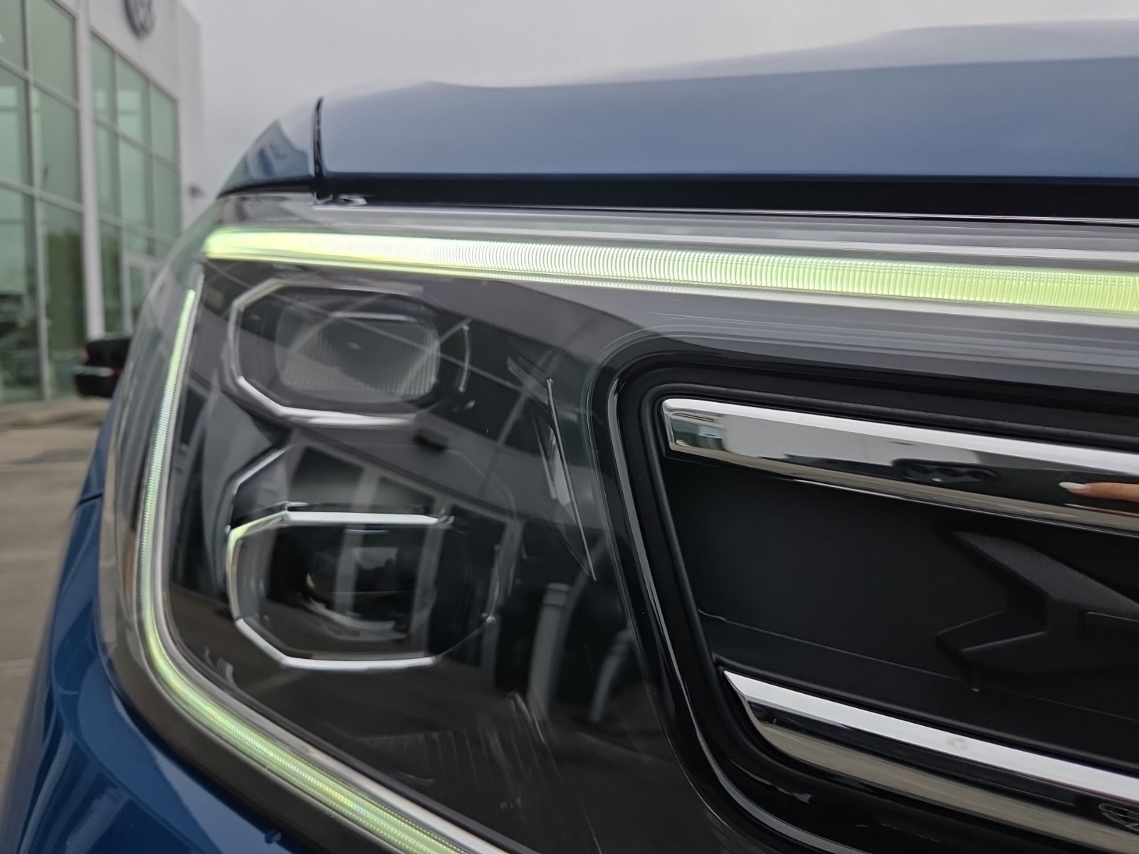Certified 2026 Volkswagen Atlas SE AWD/4WD image 14
